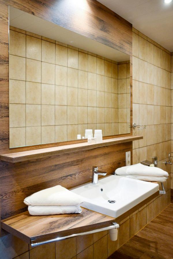 Ferienhotel Elvira Тирзее Екстериор снимка