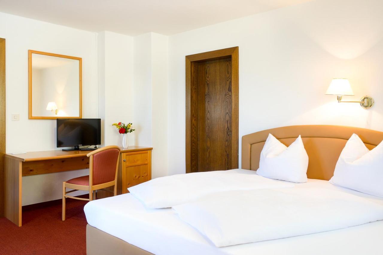 Ferienhotel Elvira Тирзее Екстериор снимка