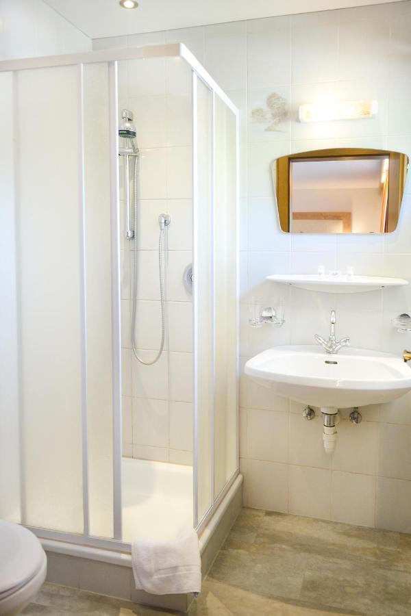 Ferienhotel Elvira Тирзее Екстериор снимка