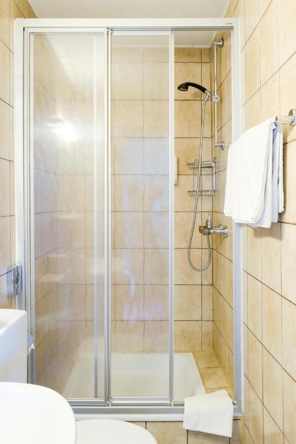 Ferienhotel Elvira Тирзее Екстериор снимка
